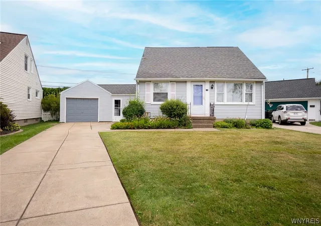 Photo 1 of Single family home for sale at 183 Cresthill Ave, Tonawanda, NY 14150 | MLS# B1708332 | Listing updated on 2026-08-19