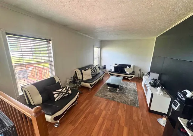 Photo 3 of Single family home for sale at 604 Kirk Rd, Rochester, NY 14612 | MLS# R1707301 | Listing updated on 2026-08-30