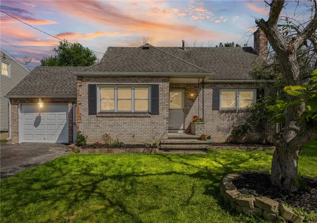 Photo 1 of Sale Pending at 44 Rossmore St, Rochester, NY 14606 | MLS# R1708262 | Listing updated on 2026-08-25