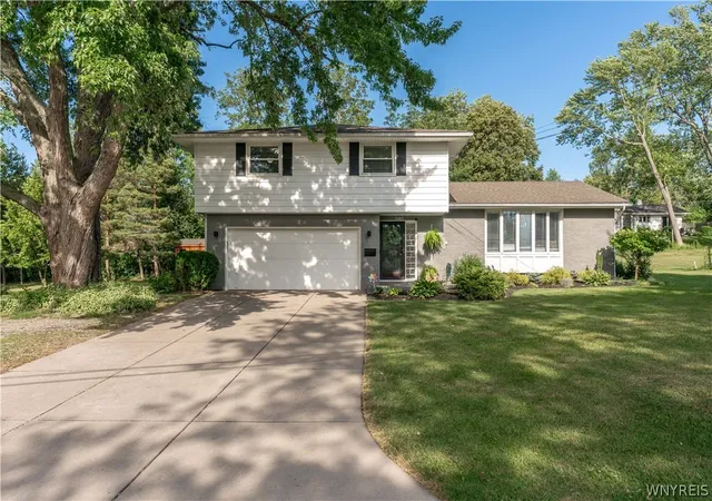 Photo 3 of Single family home for sale at 5445 Sterling Rd, Hamburg, NY 14075 | MLS# B1708457 | Listing updated on 2026-08-22
