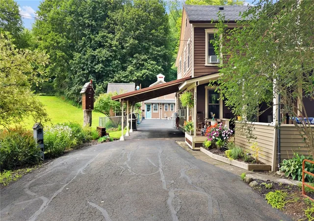 Photo 3 of Single family home for sale at 2357 State Hwy 7, Unadilla, NY 13859 | MLS# R1708302 | Listing updated on 2026-09-13
