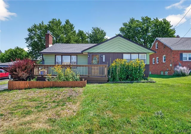 Photo 1 of Single family home for sale at 3133 Abbott Rd, Orchard Park, NY 14127 | MLS# B1705435 | Listing updated on 2026-08-25