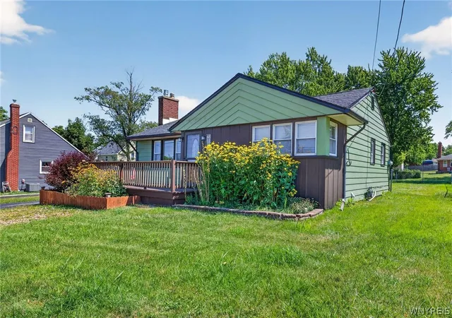 Photo 2 of Single family home for sale at 3133 Abbott Rd, Orchard Park, NY 14127 | MLS# B1705435 | Listing updated on 2026-08-25