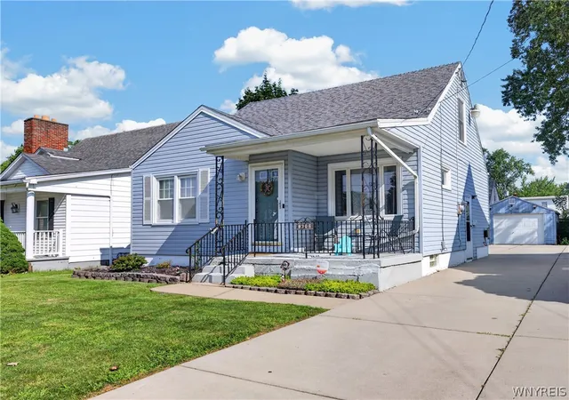 Photo 2 of Sale Pending at 8306 Pershing Ave, Niagara Falls, NY 14304 | MLS# B1707882 | Listing updated on 2026-09-03