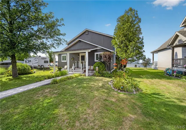 Photo 3 of Single family home for sale at 7611 Tuttle Rd, Bridgeport, NY 13030 | MLS# S1707767 | Listing updated on 2026-09-14