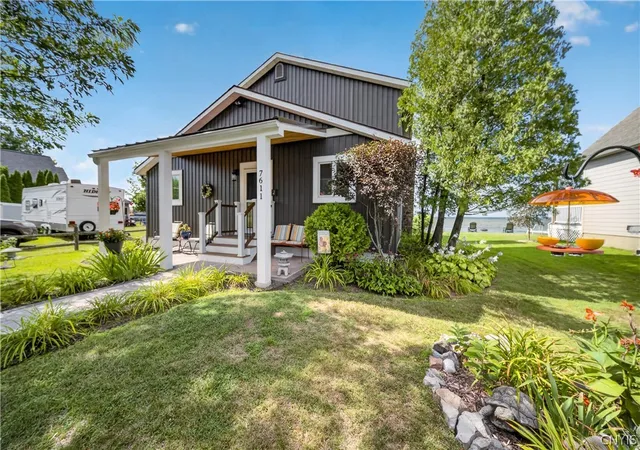 Photo 3 of Single family home for sale at 7611 Tuttle Rd, Bridgeport, NY 13030 | MLS# S1707767 | Listing updated on 2026-09-14