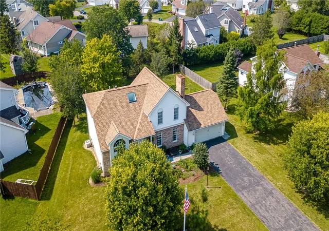 Photo 3 of Sale Pending at 48 Churchview Ln, Pittsford, NY 14534 | MLS# R1703346 | Listing updated on 2026-08-27