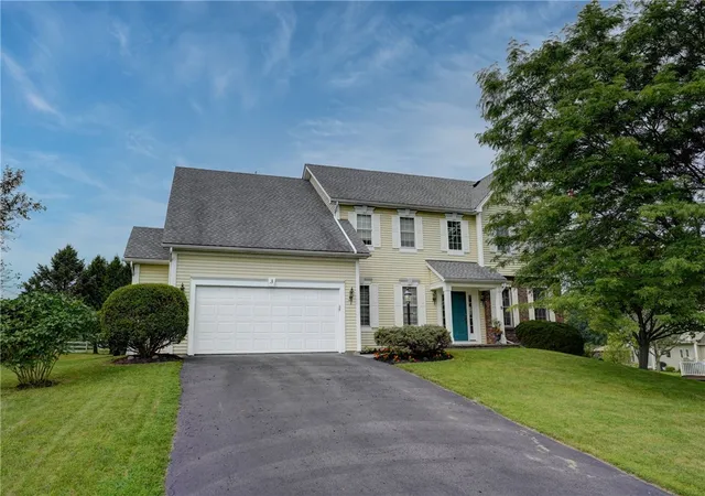 Photo 1 of Sale Pending at 3 Post Side Ln, Pittsford, NY 14534 | MLS# R1706589 | Listing updated on 2026-08-27
