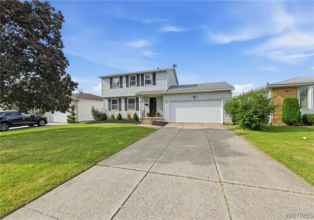 Photo 2 of Sale Pending at 20 Argosy Dr, Buffalo, NY 14226 | MLS# B1707555 | Listing updated on 2026-09-14
