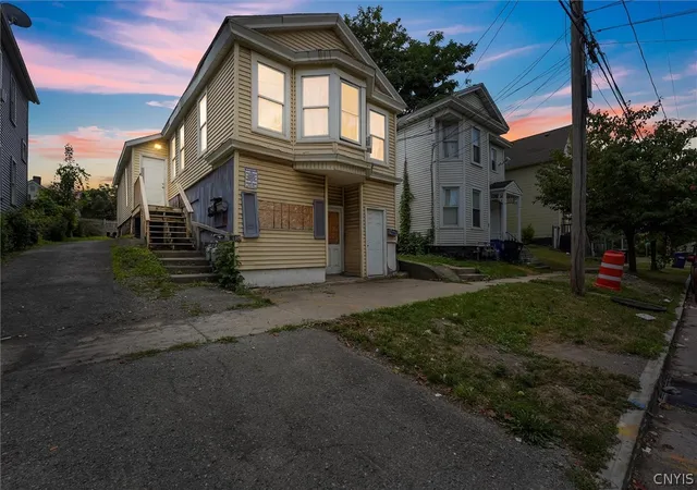 Photo 1 of Sale Pending at 249 Lilac St, Syracuse, NY 13208 | MLS# S1707371 | Listing updated on 2026-08-27