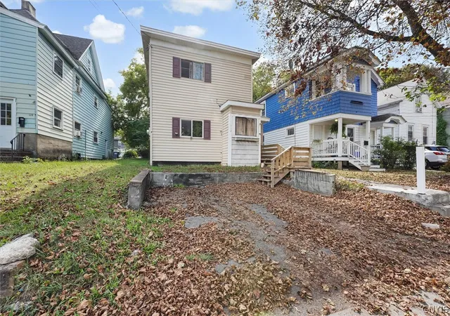 Photo 3 of Multi family home for sale at 112 Pattison St, Syracuse, NY 13203 | MLS# S1707350 | Listing updated on 2026-09-08