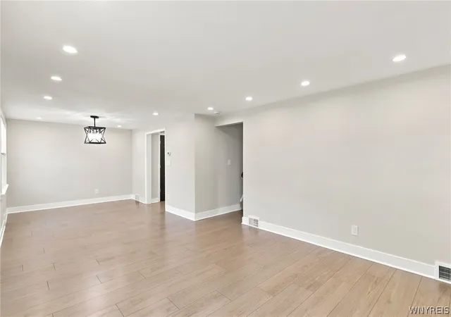 Photo 3 of Sale Pending at 298 Lowell Rd, Buffalo, NY 14217 | MLS# B1708461 | Listing updated on 2026-08-26