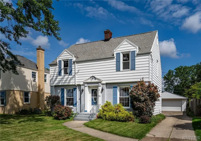 Photo 2 of Single family home for sale at 134 Wilton Pkwy, Buffalo, NY 14223 | MLS# B1708508 | Listing updated on 2026-08-31