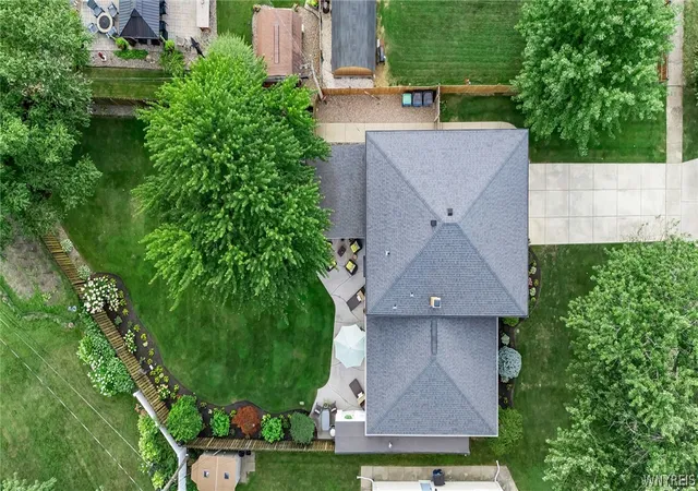 Photo 4 of Sale Pending at 13 Wedgewood, Buffalo, NY 14226 | MLS# B1708267 | Listing updated on 2026-08-27