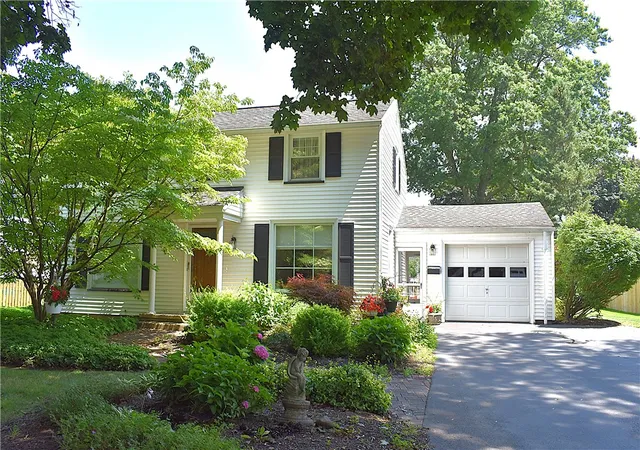 Photo 2 of Sale Pending at 126 Tottenham Rd, Rochester, NY 14609 | MLS# R1708137 | Listing updated on 2026-08-27