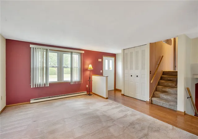 Photo 4 of Single family home for sale at 9472 Bygone Dr, Brewerton, NY 13029 | MLS# R1708528 | Listing updated on 2026-09-13