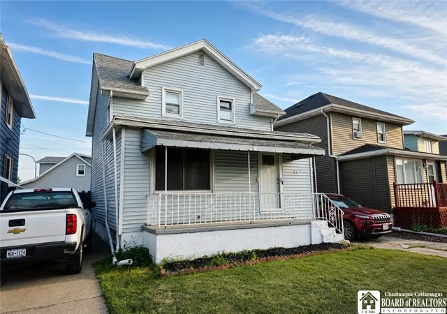Photo 2 of Sale Pending at 39 Jackson Ave, Lackawanna, NY 14218 | MLS# R1708608 | Listing updated on 2026-08-24