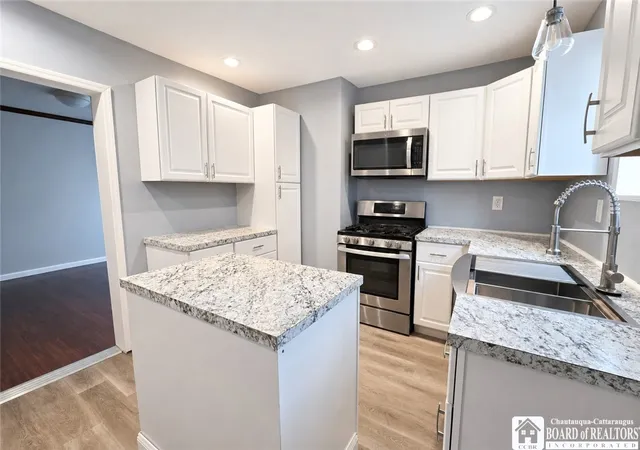 Photo 4 of Sale Pending at 39 Jackson Ave, Lackawanna, NY 14218 | MLS# R1708608 | Listing updated on 2026-08-24