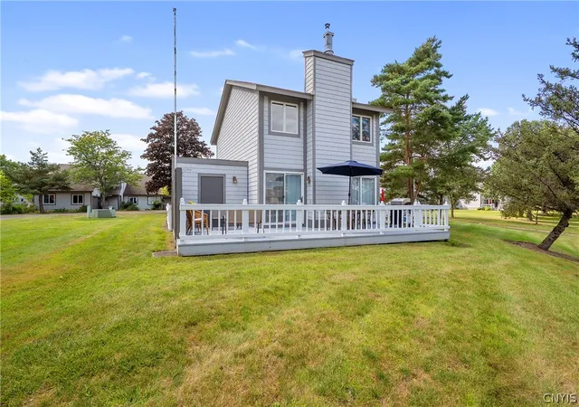 Photo 3 of Sale Pending at 51 Parkington Cir, East Syracuse, NY 13057 | MLS# S1708618 | Listing updated on 2026-09-13