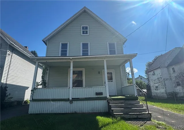Photo 1 of Single family home for sale at 270 E Clark St, Ilion, NY 13357 | MLS# S1708529 | Listing updated on 2026-09-14