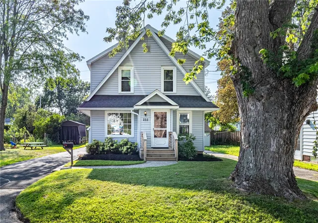Photo 2 of Sale Pending at 255 Peart Ave, Rochester, NY 14622 | MLS# R1708487 | Listing updated on 2026-09-13