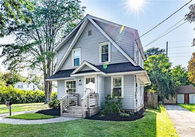 Photo 3 of Sale Pending at 255 Peart Ave, Rochester, NY 14622 | MLS# R1708487 | Listing updated on 2026-09-13