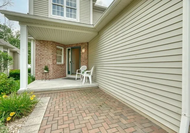 Photo 1 of Sale Pending at 726 Bel Arbor Trl, Webster, NY 14580 | MLS# R1707972 | Listing updated on 2026-09-08