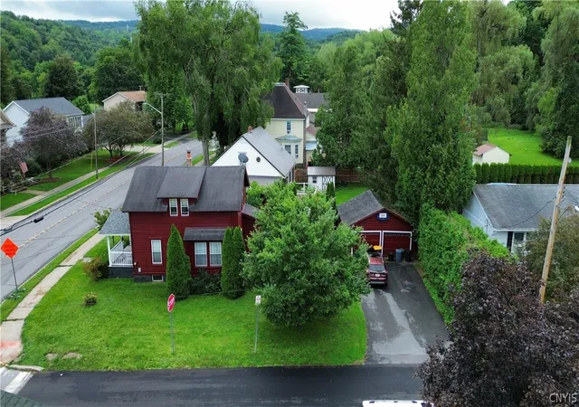 Photo 2 of Single family home for sale at 424 Otsego St, Ilion, NY 13357 | MLS# S1708561 | Listing updated on 2026-08-20