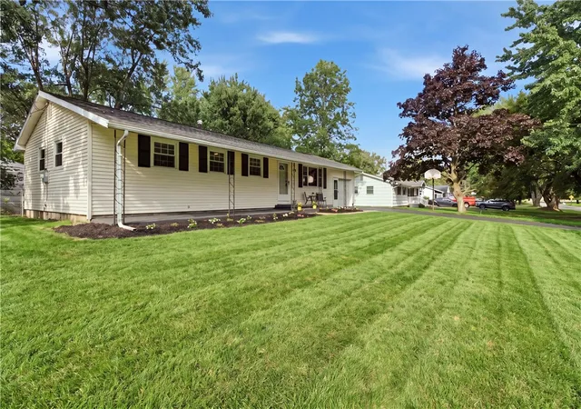 Photo 3 of Sale Pending at 128 Lalanne Rd, Rochester, NY 14623 | MLS# R1708483 | Listing updated on 2026-08-25