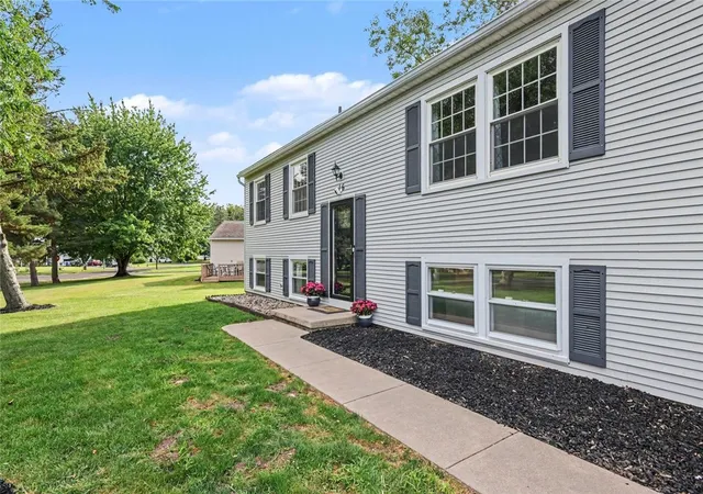Photo 3 of Sale Pending at 16 Strussenberg Dr, Hilton, NY 14468 | MLS# R1707994 | Listing updated on 2026-09-02