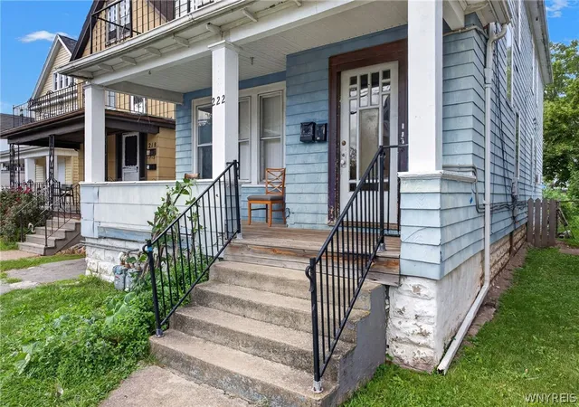 Listing Photo 5 - Condo for sale in building located at 222 Esser Ave, Buffalo, NY 14207