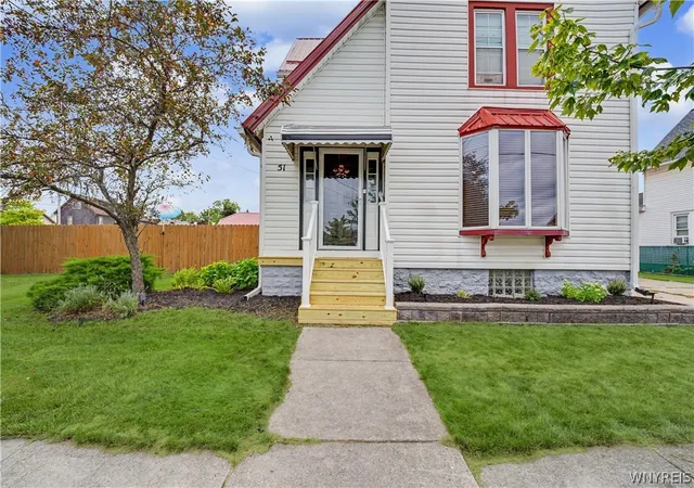 Photo 3 of Single family home for sale at 51 Tyler St, Depew, NY 14043 | MLS# B1706460 | Listing updated on 2026-09-14