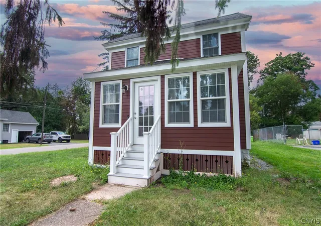 Photo 1 of Single family home for sale at 201 Plymouth Ave, Syracuse, NY 13211 | MLS# S1708525 | Listing updated on 2026-08-25