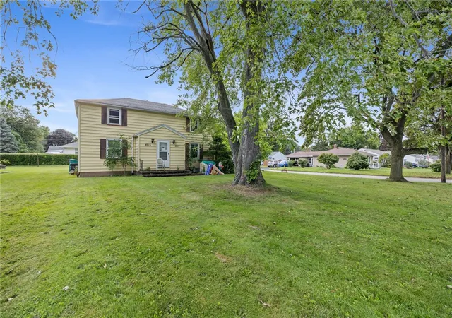 Photo 1 of Sale Pending at 4015 Mt Read Blvd, Rochester, NY 14616 | MLS# R1708055 | Listing updated on 2026-08-31