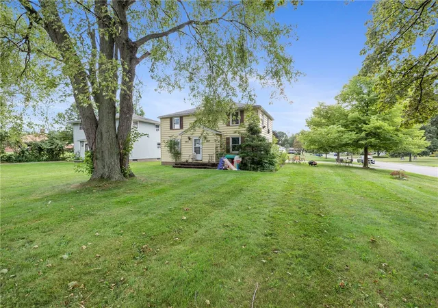 Photo 2 of Sale Pending at 4015 Mt Read Blvd, Rochester, NY 14616 | MLS# R1708055 | Listing updated on 2026-08-31