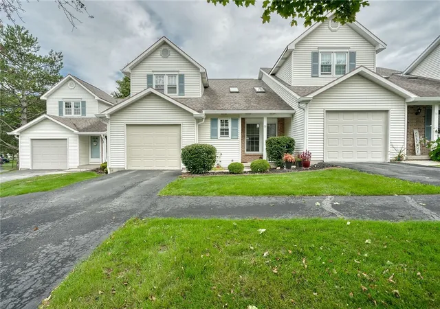 Photo 2 of Sale Pending at 53 Sleepy Holw, Rochester, NY 14624 | MLS# R1708581 | Listing updated on 2026-08-27