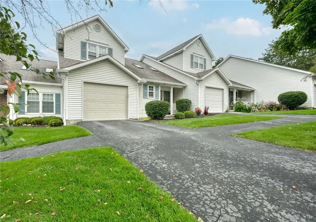 Photo 3 of Sale Pending at 53 Sleepy Holw, Rochester, NY 14624 | MLS# R1708581 | Listing updated on 2026-08-27