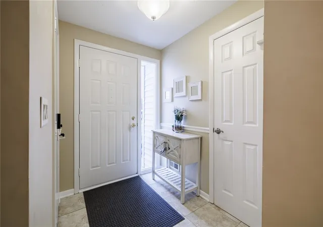 Photo 3 of Sale Pending at 20 Olivia Cir, Rochester, NY 14626 | MLS# R1708417 | Listing updated on 2026-08-27