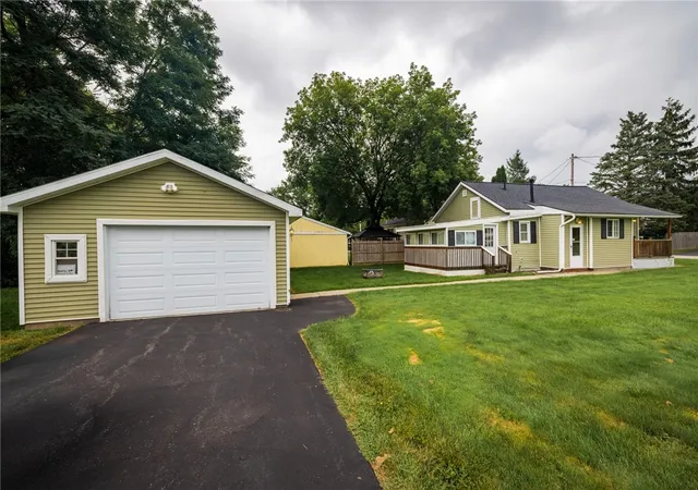 Photo 3 of Sale Pending at 154 Norwood Ave, Rochester, NY 14606 | MLS# R1706288 | Listing updated on 2026-08-28