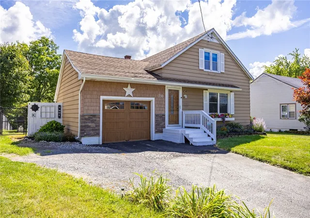 Photo 1 of Sale Pending at 730 Peirson Ave, Newark, NY 14513 | MLS# R1705912 | Listing updated on 2026-09-11