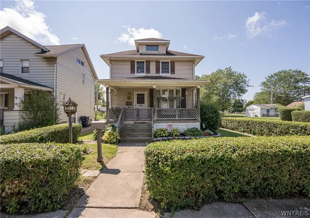Photo 1 of Sale Pending at 119 Madison Ave, Lackawanna, NY 14218 | MLS# B1708650 | Listing updated on 2026-09-16