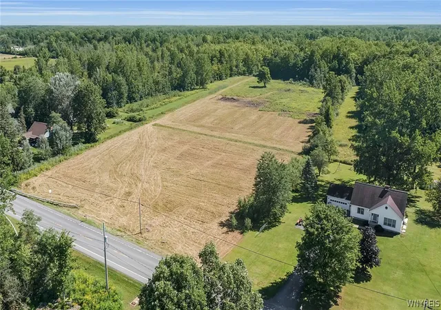 Photo 3 of House for sale at 8485 Goodrich Rd E, Clarence Center, NY 14032 | MLS# B1707729 | Listing updated on 2026-08-20