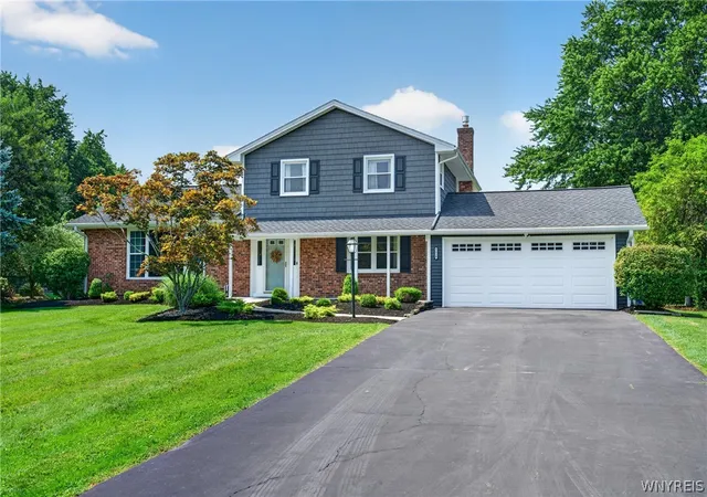 Photo 1 of Sale Pending at 5030 Clearview Dr, Buffalo, NY 14221 | MLS# B1708428 | Listing updated on 2026-08-28