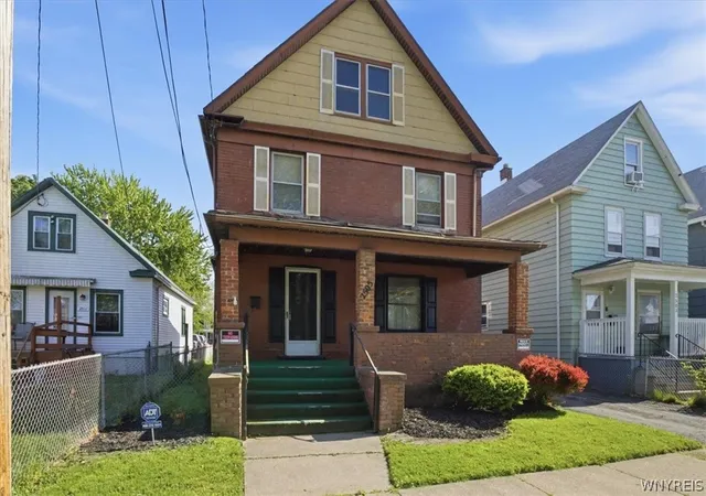 Photo 1 of Sale Pending at 2505 Falls St, Niagara Falls, NY 14303 | MLS# B1687322 | Listing updated on 2026-09-01