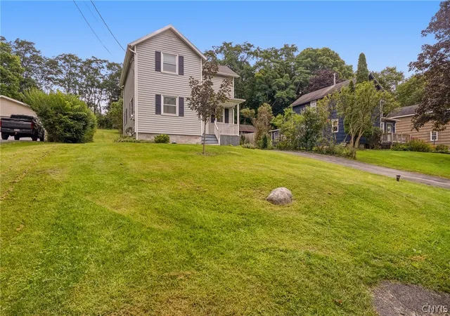 Photo 3 of Sale Pending at 4400 Limerick St, Marcellus, NY 13108 | MLS# S1707748 | Listing updated on 2026-08-27