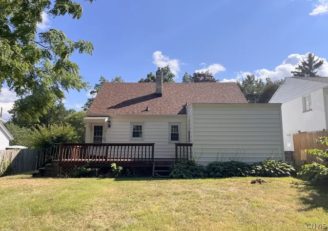 Photo 3 of Sale Pending at 228 Armstrong Pl, Syracuse, NY 13207 | MLS# S1708809 | Listing updated on 2026-08-24