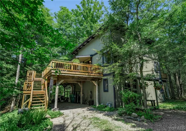 Photo 1 of Sale Pending at 7 Woodstock Rd, Glenwood, NY 14069 | MLS# B1707799 | Listing updated on 2026-08-28