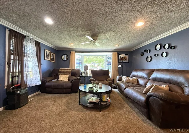 Photo 4 of Single family home for sale at 609 76th Street, Niagara Falls, NY 14304 | MLS# B1707324 | Listing updated on 2026-08-20
