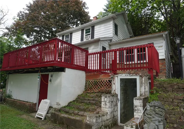 Photo 1 of Sale Pending at 224 Mallard Dr, Rochester, NY 14622 | MLS# R1708547 | Listing updated on 2026-09-01