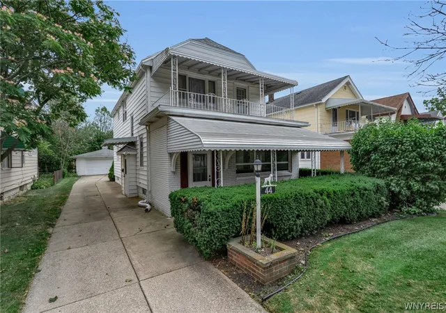 Photo 1 of Sale Pending at 44 George Urban Blvd, Buffalo, NY 14225 | MLS# B1708832 | Listing updated on 2026-09-09